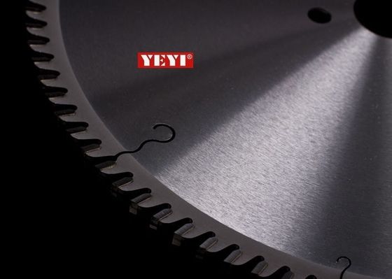 Изготовленные на заказ стальные лезвия круглой пилы вырезывания, TCT Metal лезвие вырезывания 300mm x 96T